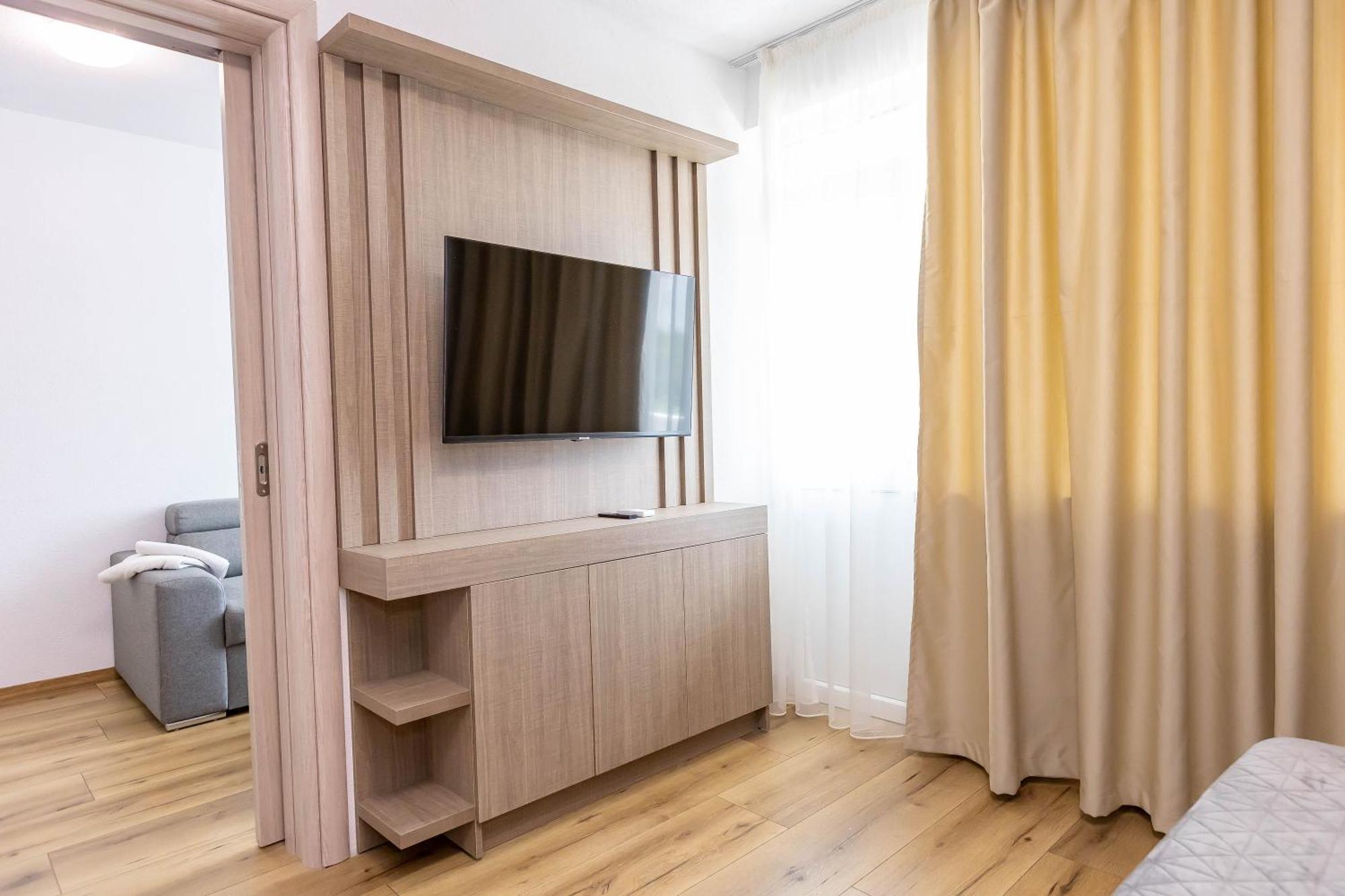 Family Ambrozia Guest house 2*