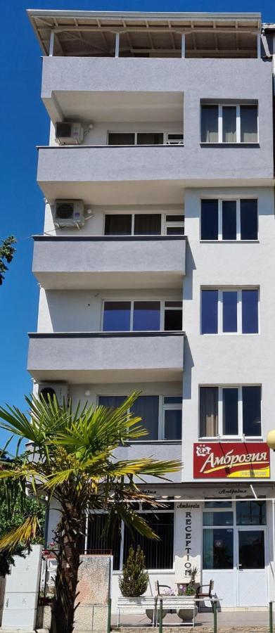Family Ambrozia Guest house 2*